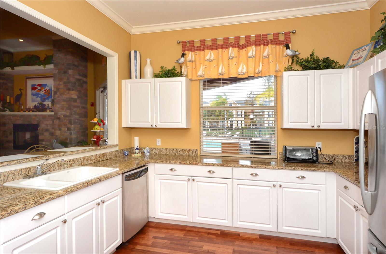 ADMIRALS WALK - Residential Lease