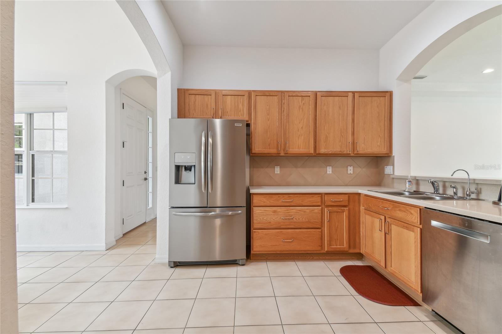 MAPLEWOOD CONDO - Residential