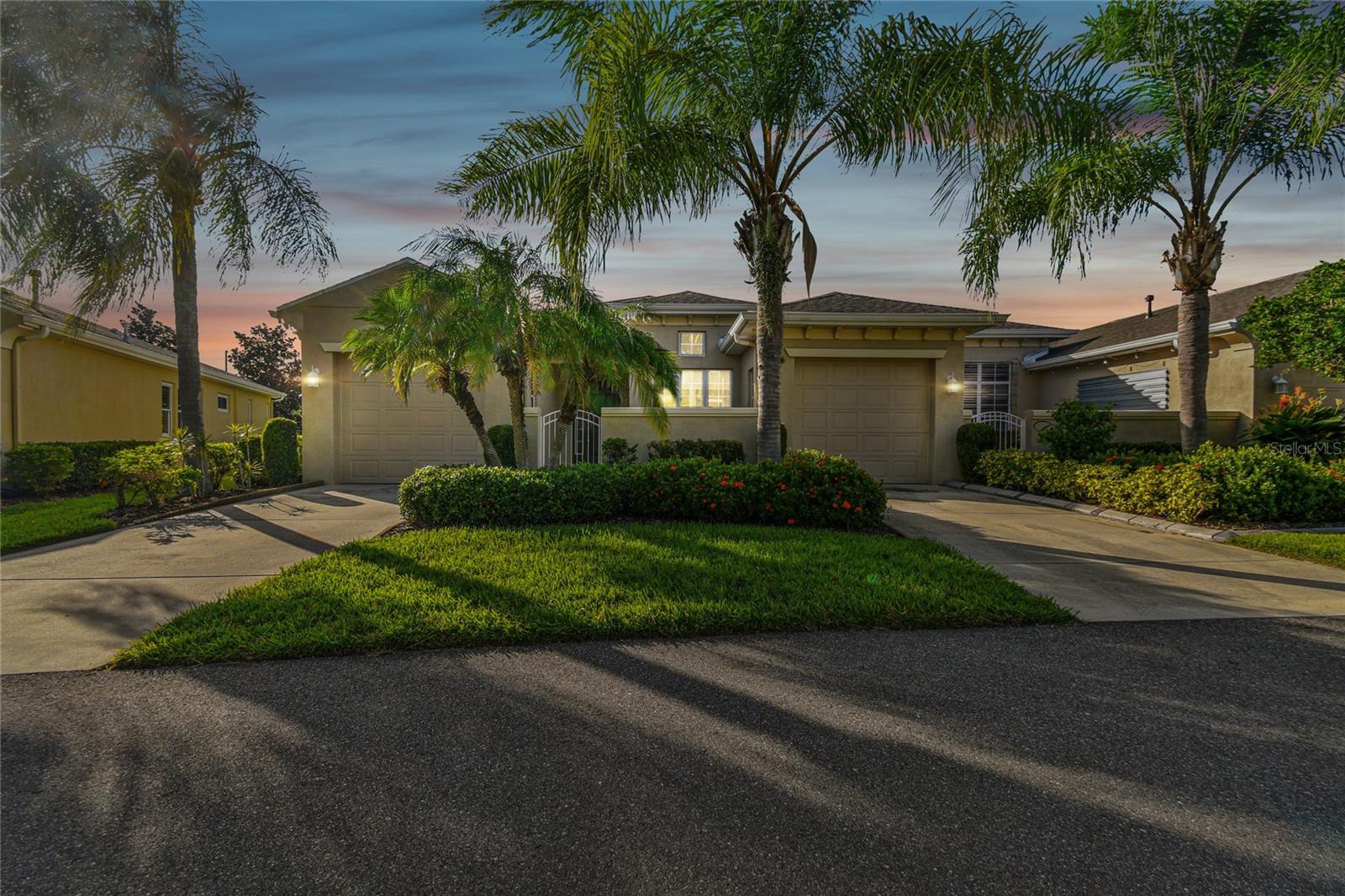 MAPLEWOOD CONDO - Residential