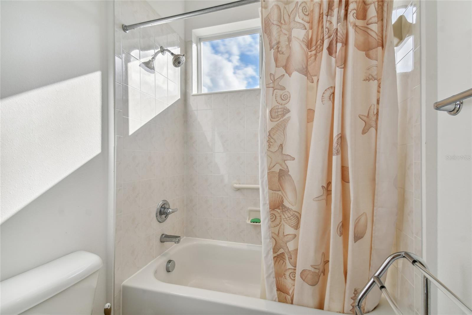 MAPLEWOOD CONDO - Residential