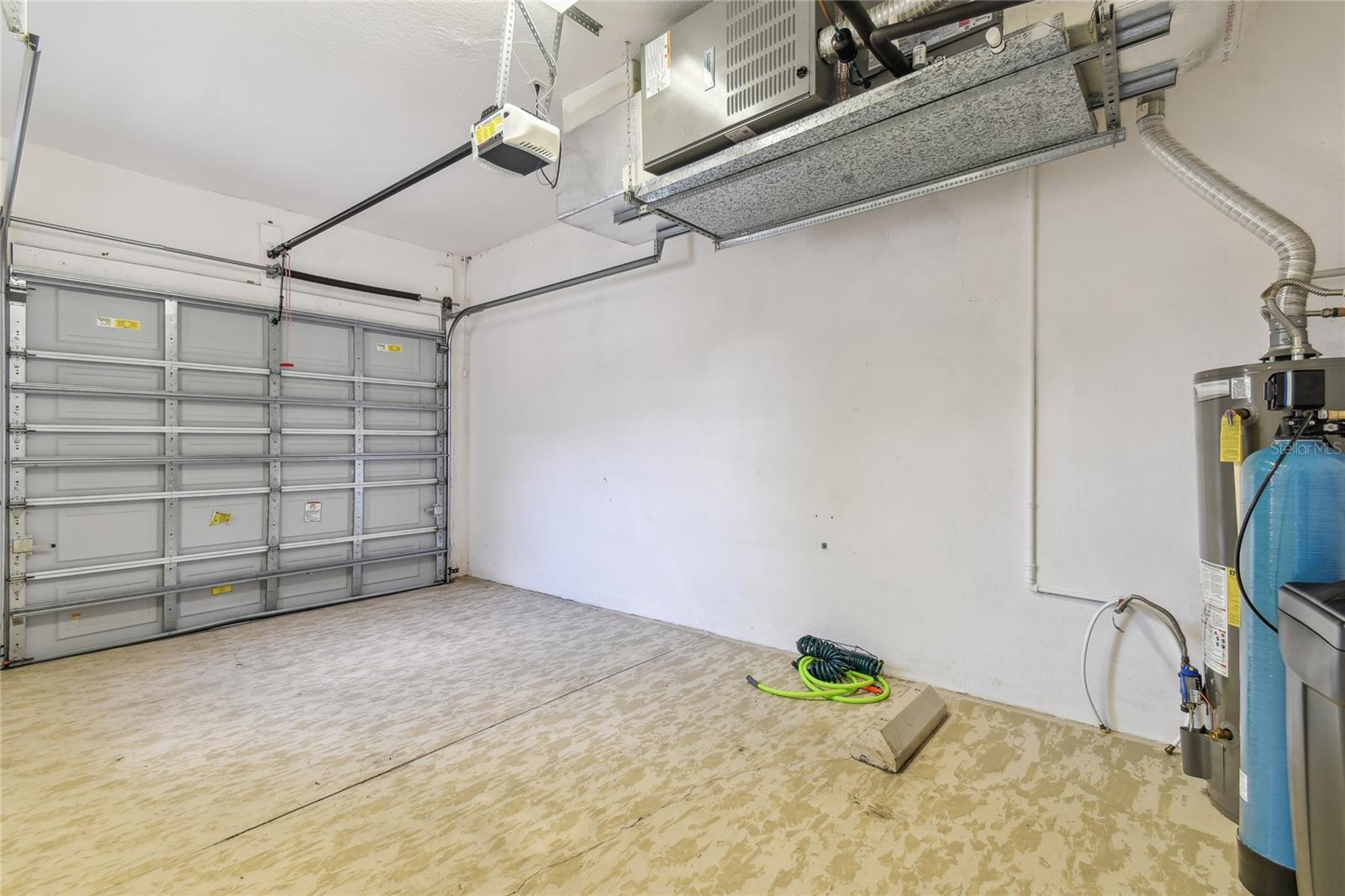 MAPLEWOOD CONDO - Residential