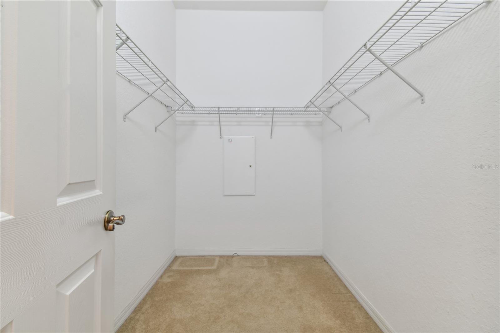 MAPLEWOOD CONDO - Residential