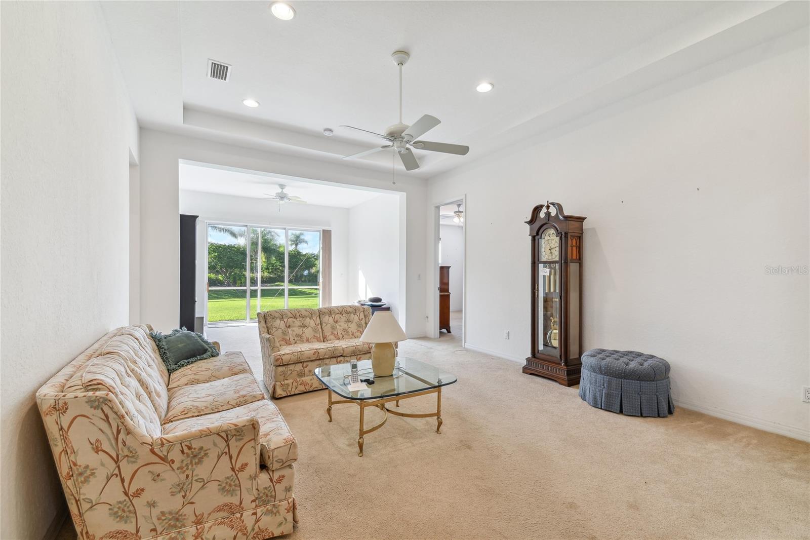 MAPLEWOOD CONDO - Residential