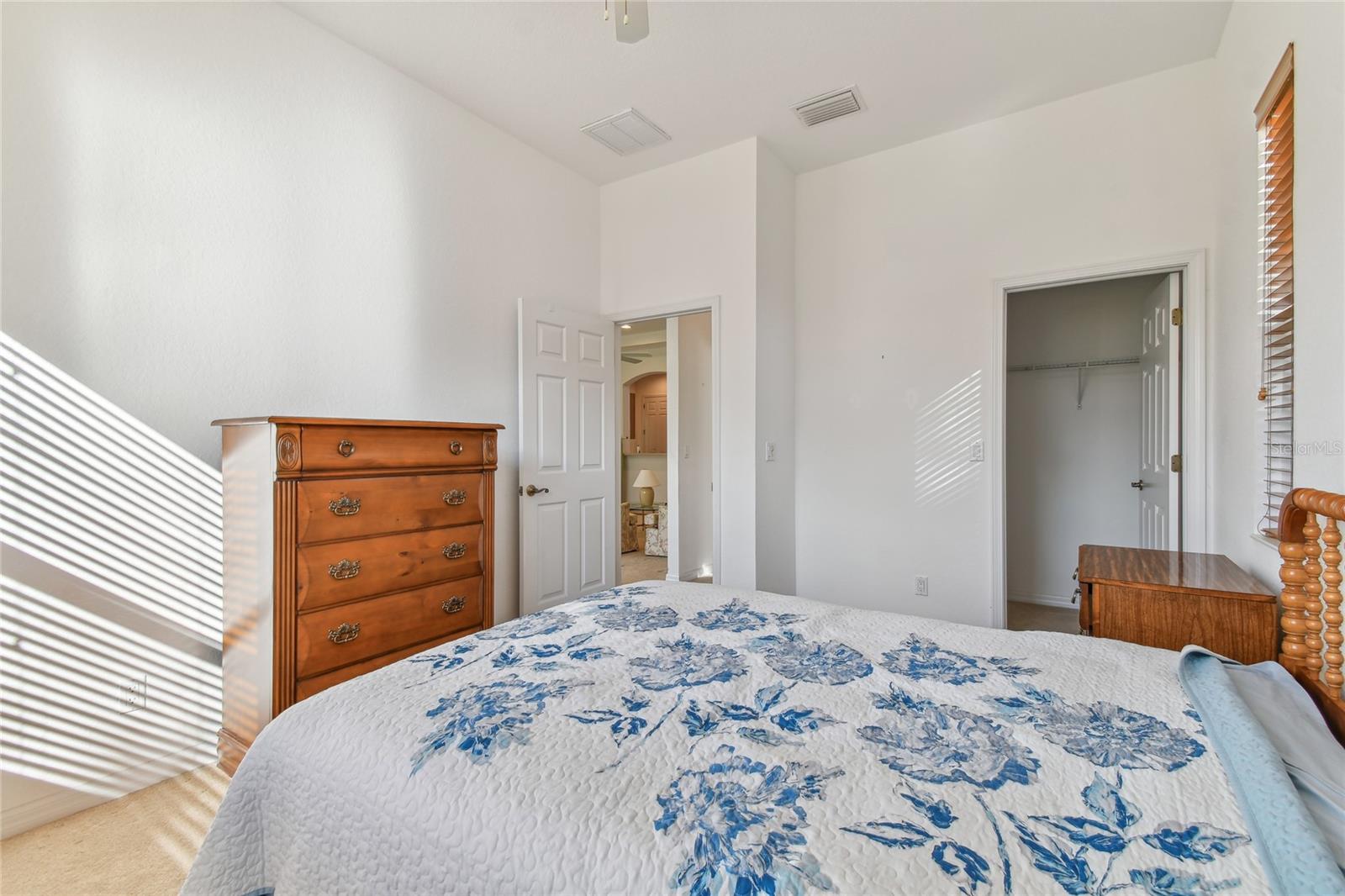 MAPLEWOOD CONDO - Residential