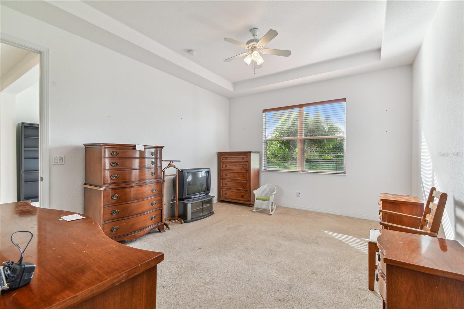 MAPLEWOOD CONDO - Residential