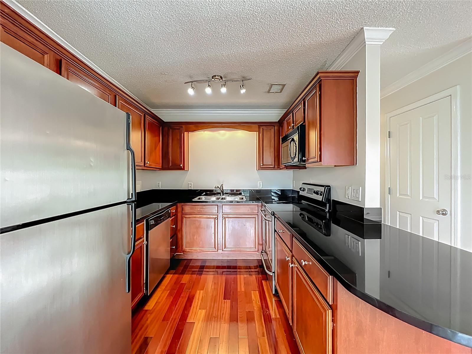 SIENNA PLACE CONDO - Residential