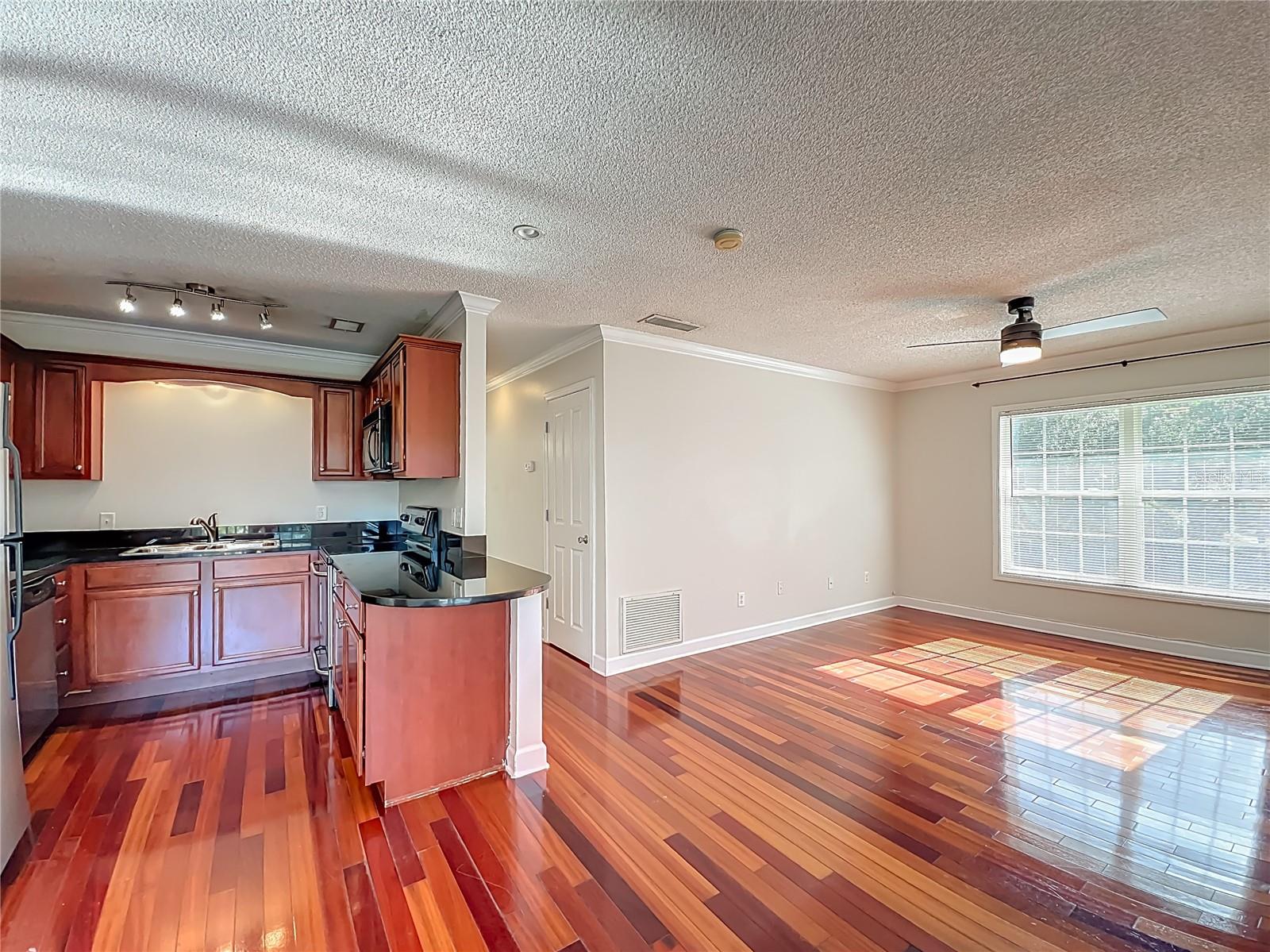 SIENNA PLACE CONDO - Residential