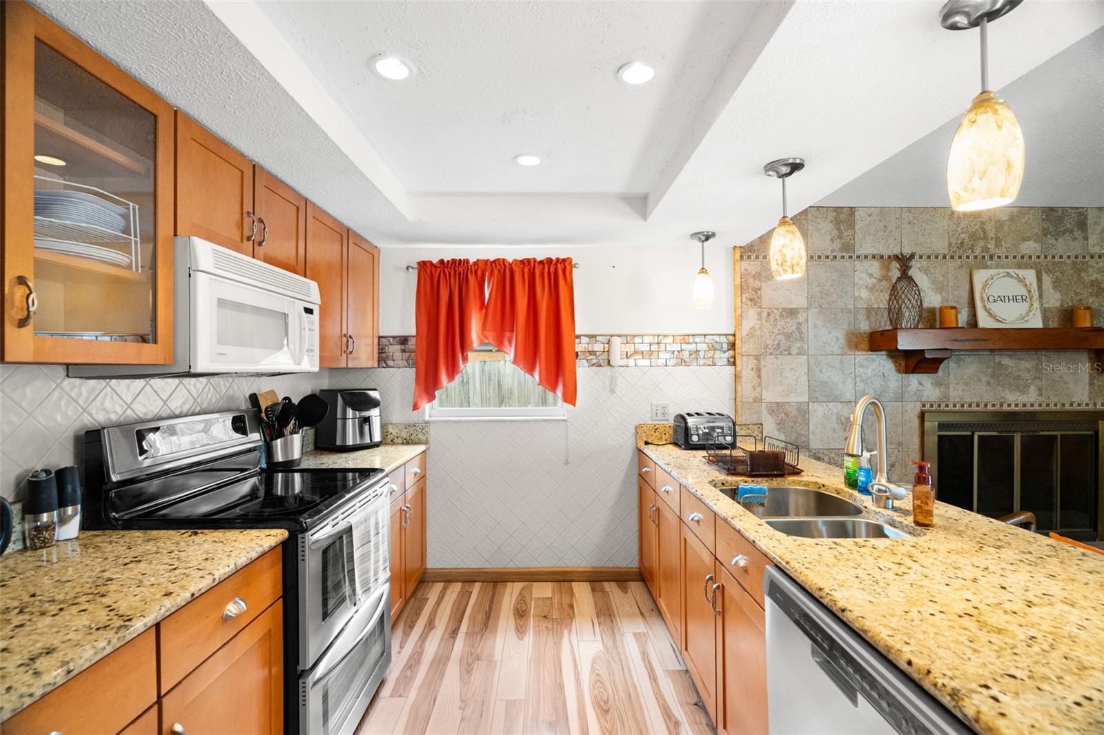 ORCHID LAKE VILLAGE - Residential