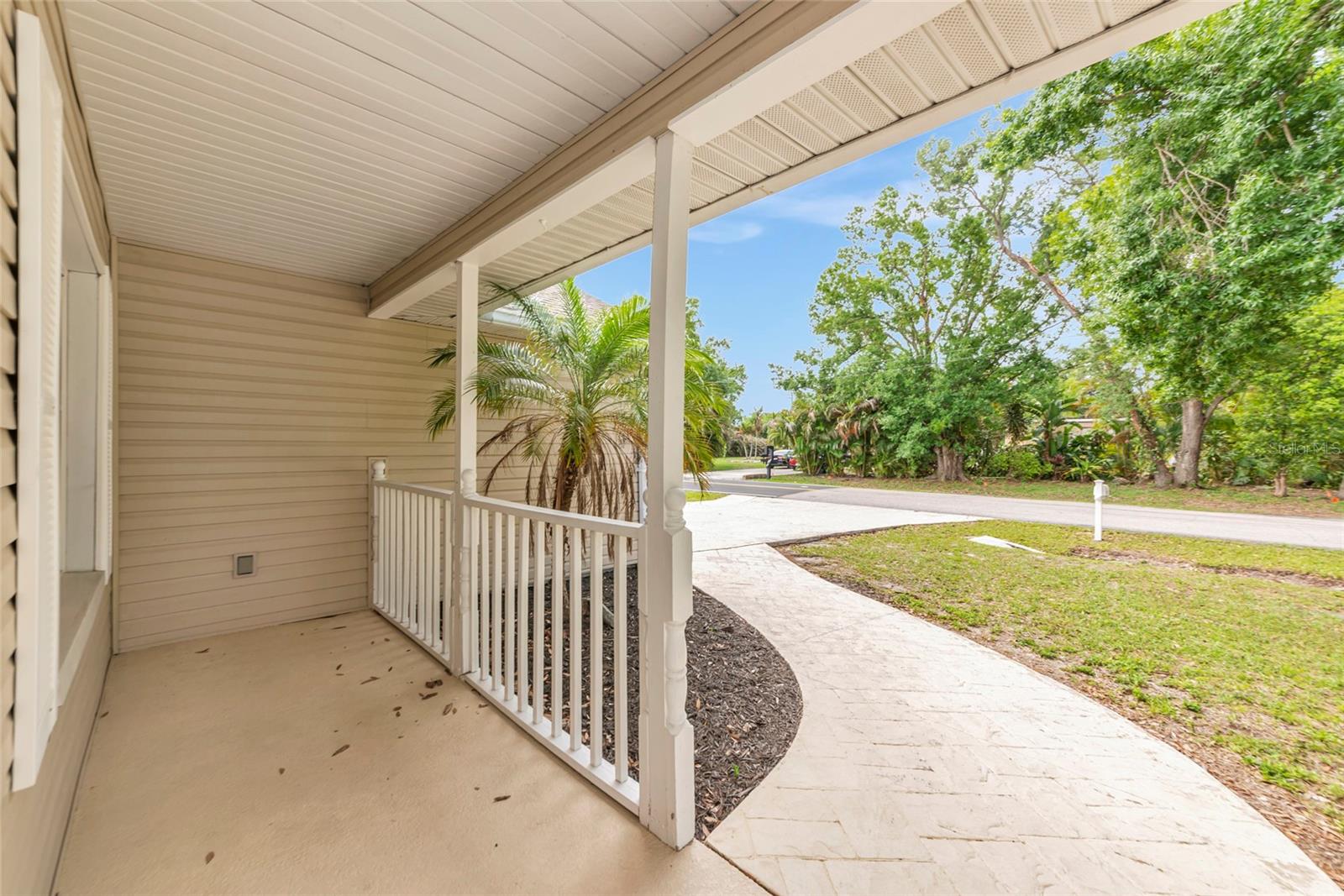 MAGNOLIA MANOR RIVER SEC - Residential