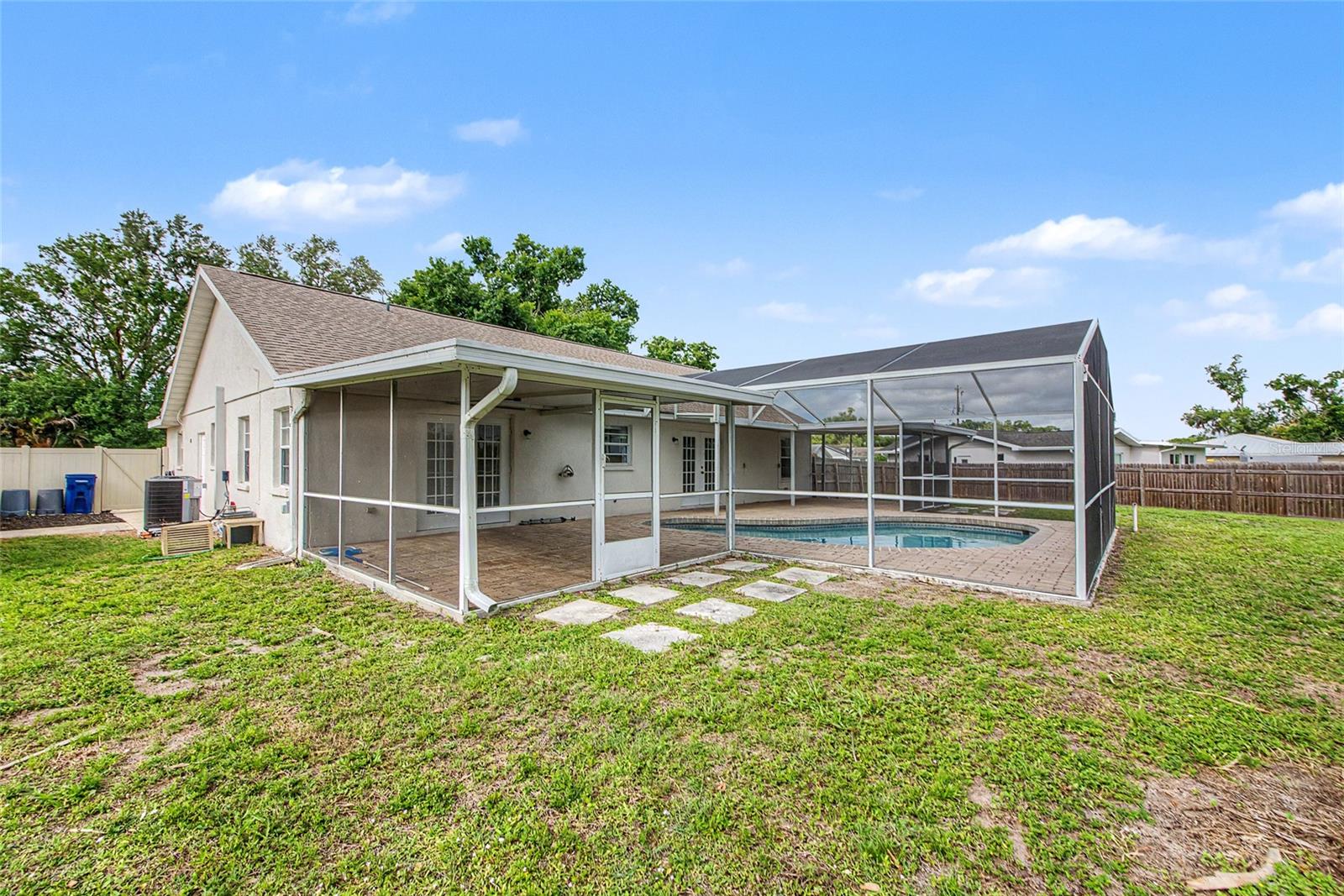 MAGNOLIA MANOR RIVER SEC - Residential