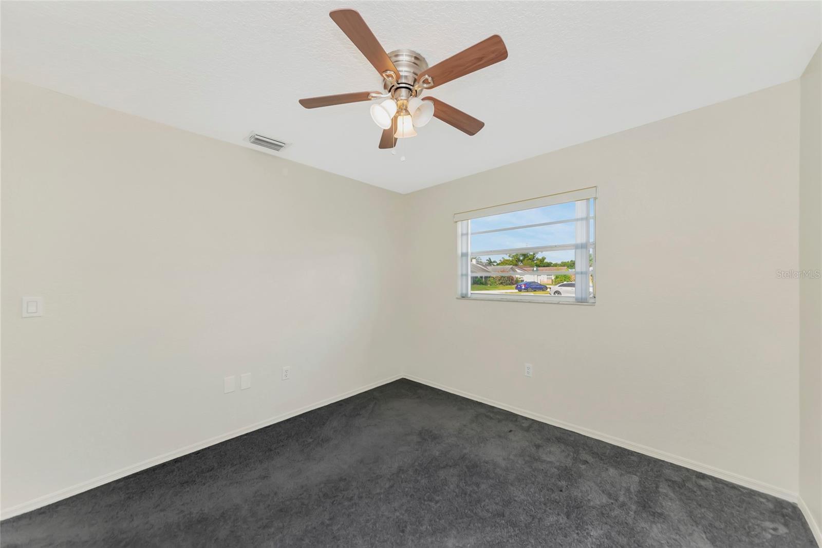 MAGNOLIA MANOR RIVER SEC - Residential