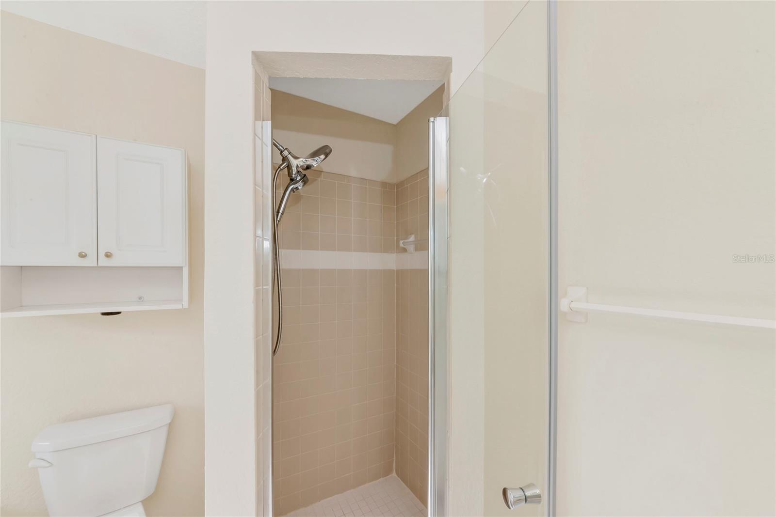 MAGNOLIA MANOR RIVER SEC - Residential