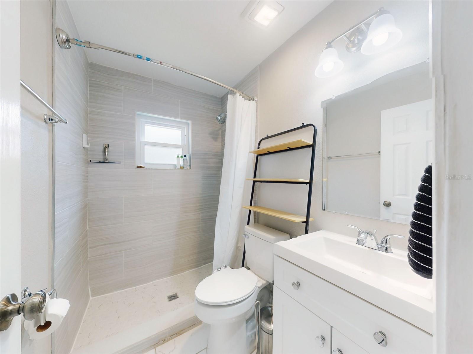 RAMBLEWOOD - Residential