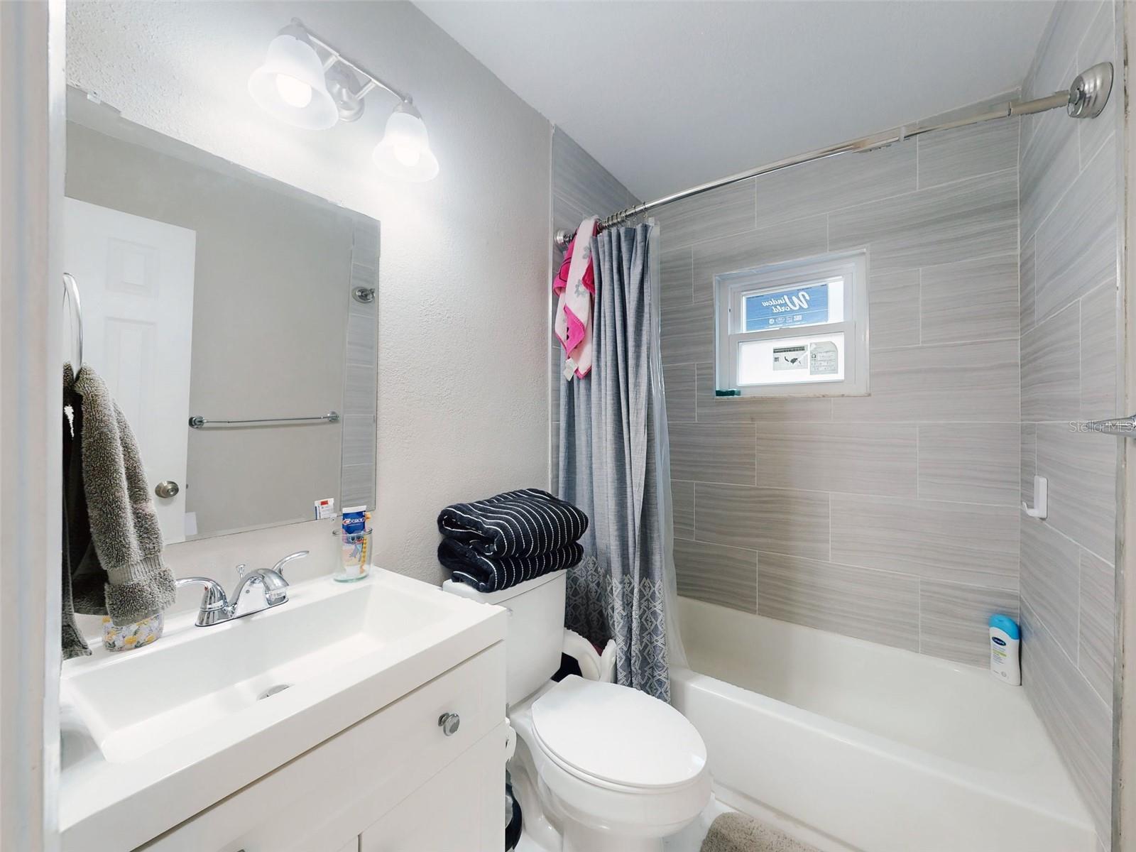 RAMBLEWOOD - Residential