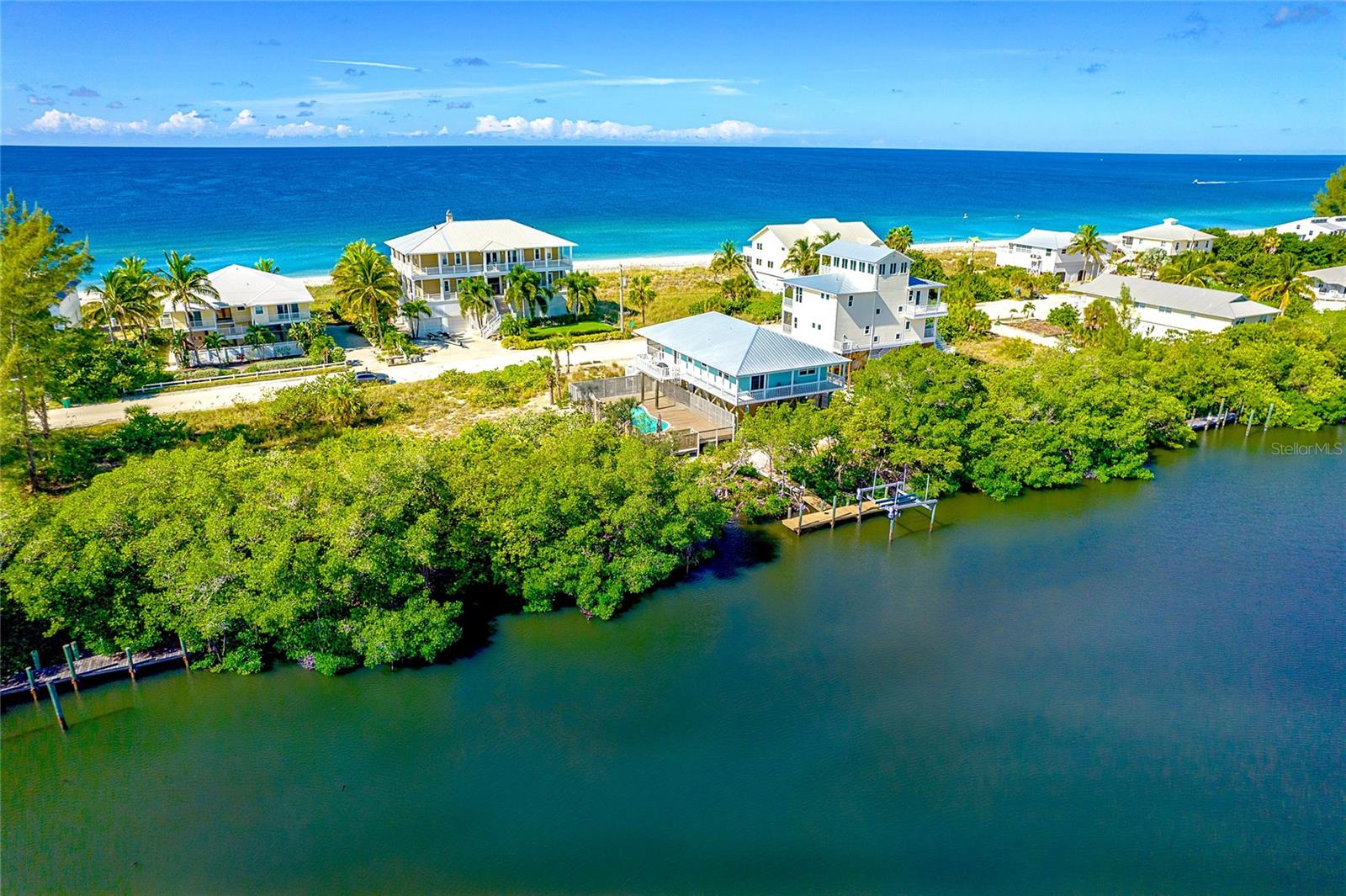PALM ISLAND ESTATE - Residential