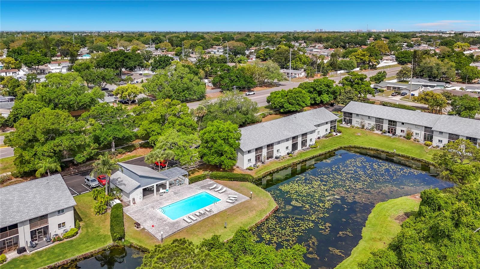 SHADOW LAKES CONDO - Residential