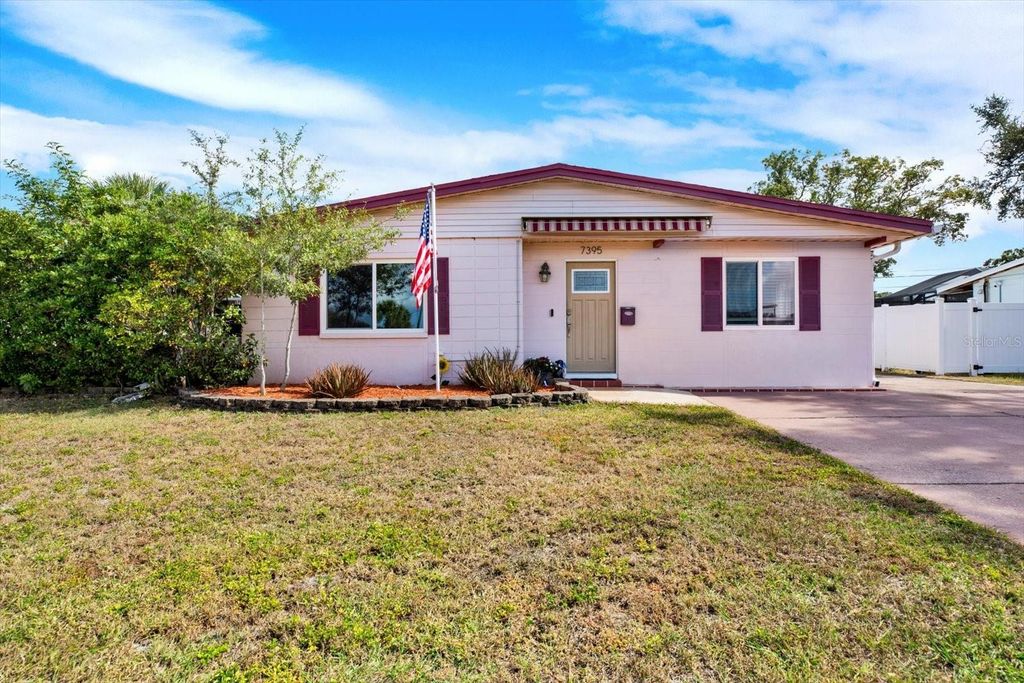 Photo of 7395 18th Street N, St Petersburg, FL 33702 (MLS # TB8447371)