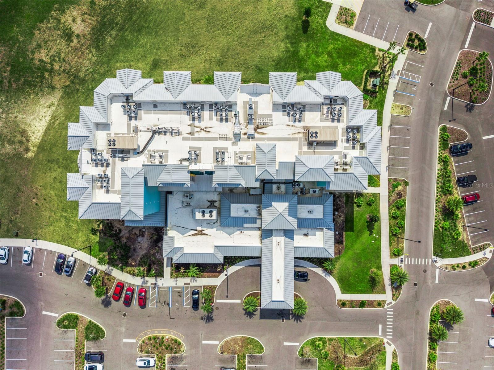 EMBASSY SUITES, SUNSET WALK HOTEL - Residential