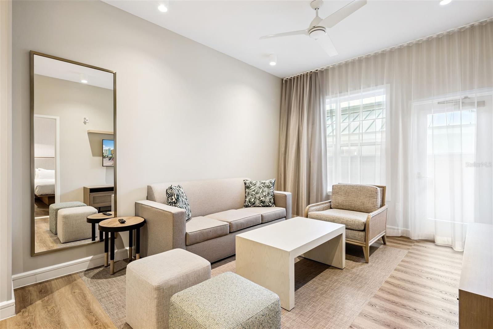 EMBASSY SUITES, SUNSET WALK HOTEL - Residential