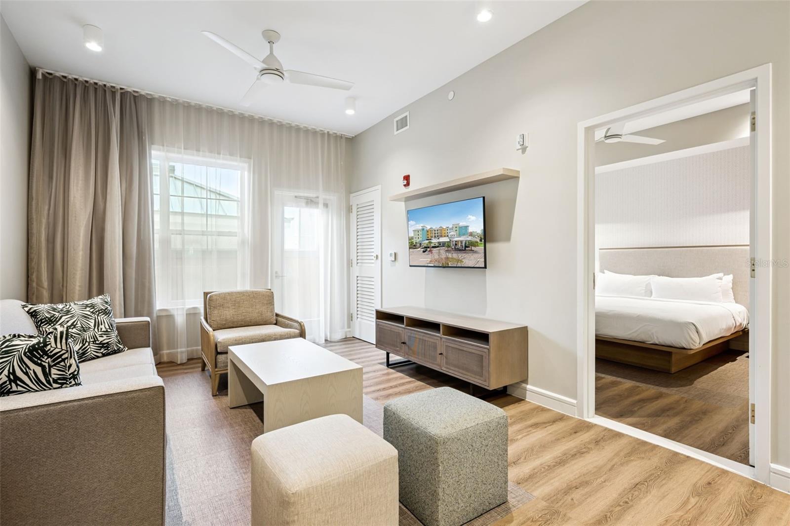 EMBASSY SUITES, SUNSET WALK HOTEL - Residential