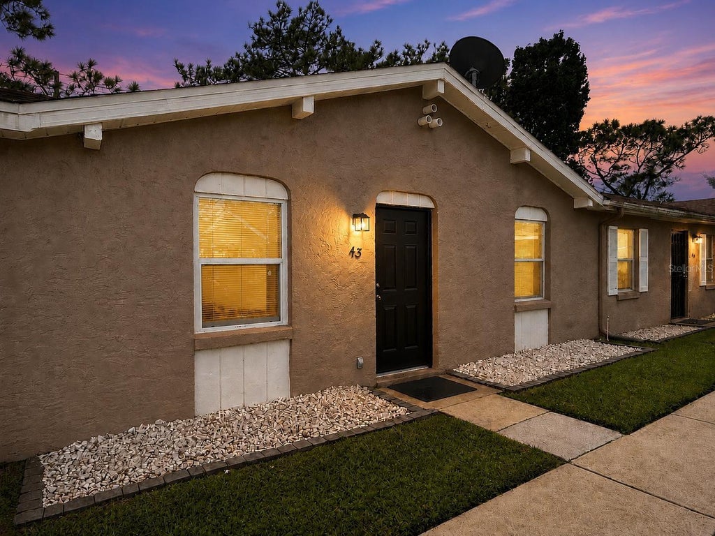 Photo of 43 W Las Palmas Way, Kissimmee, FL 34743 (MLS # O6439255)