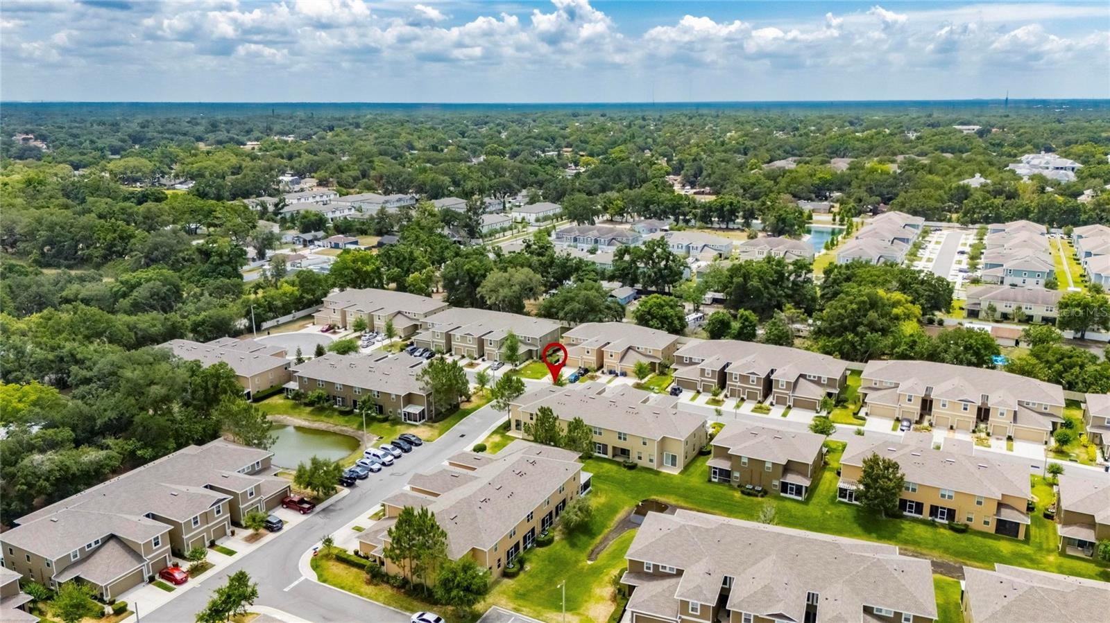 BROADWAY CENTRE TWNHMS - Residential