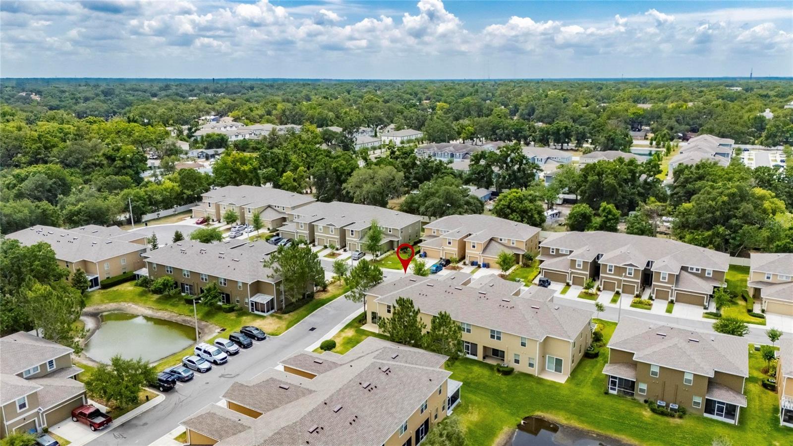 BROADWAY CENTRE TWNHMS - Residential