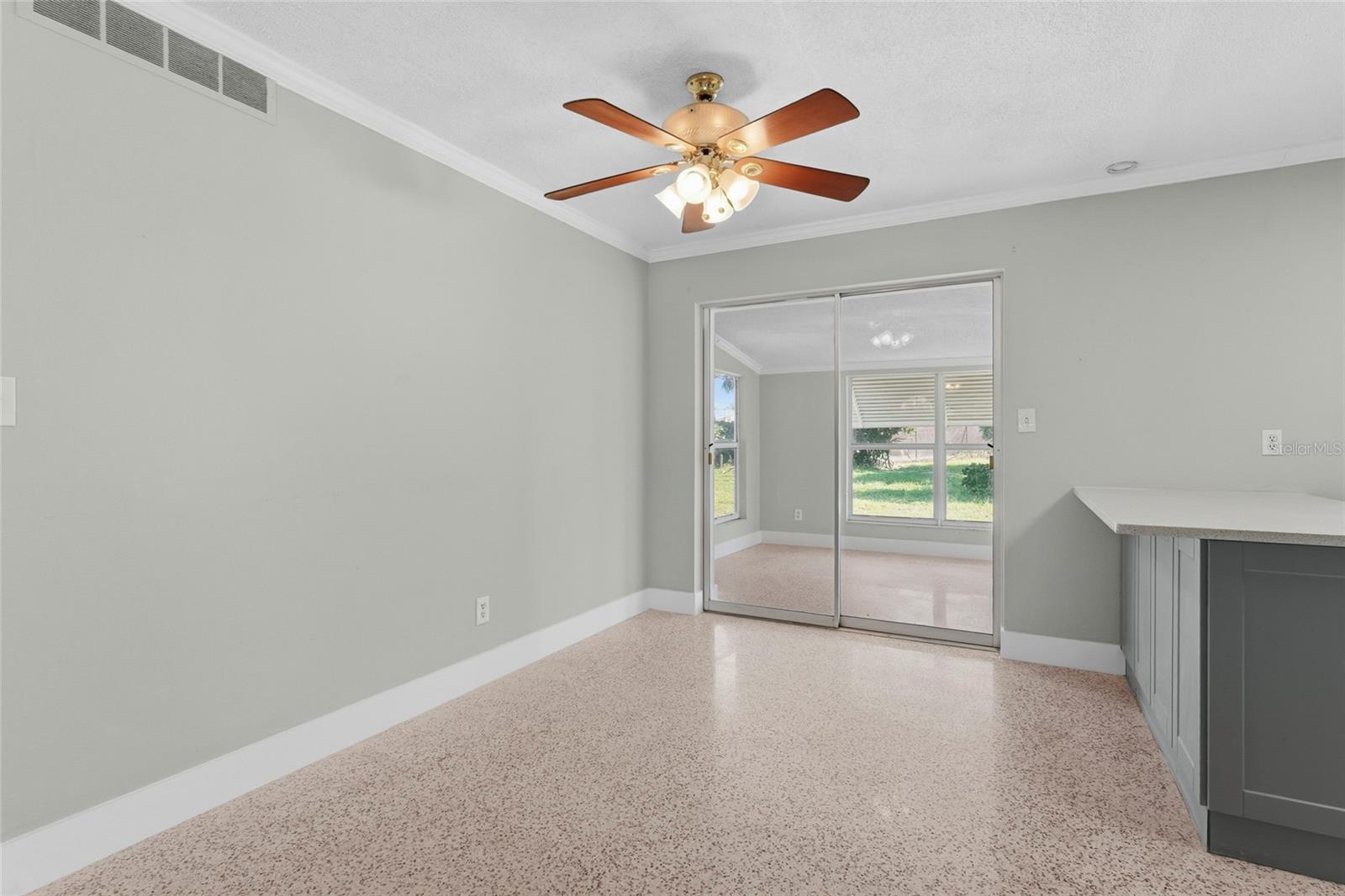 2815 BAY DRIVE, BRADENTON, FL, 34207 4 2815 BAY DRIVE