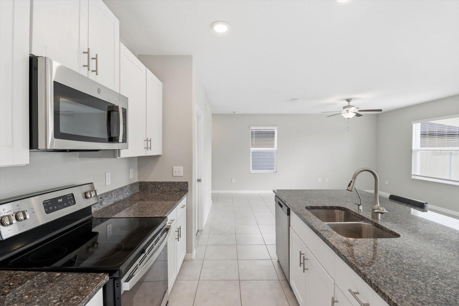 VILLAGES/AVALON PH IV - Residential