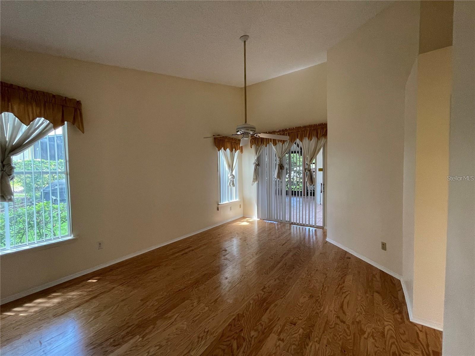 PEMBROOKE - Residential Lease