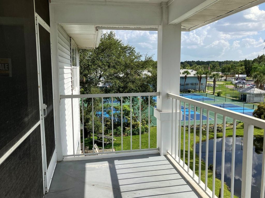 Photo of 2210 Vista Del Sol Circle #519, Lutz, FL 33558 (MLS # TB8352679)