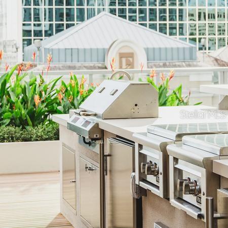 SPERRYS SUB - Residential Lease