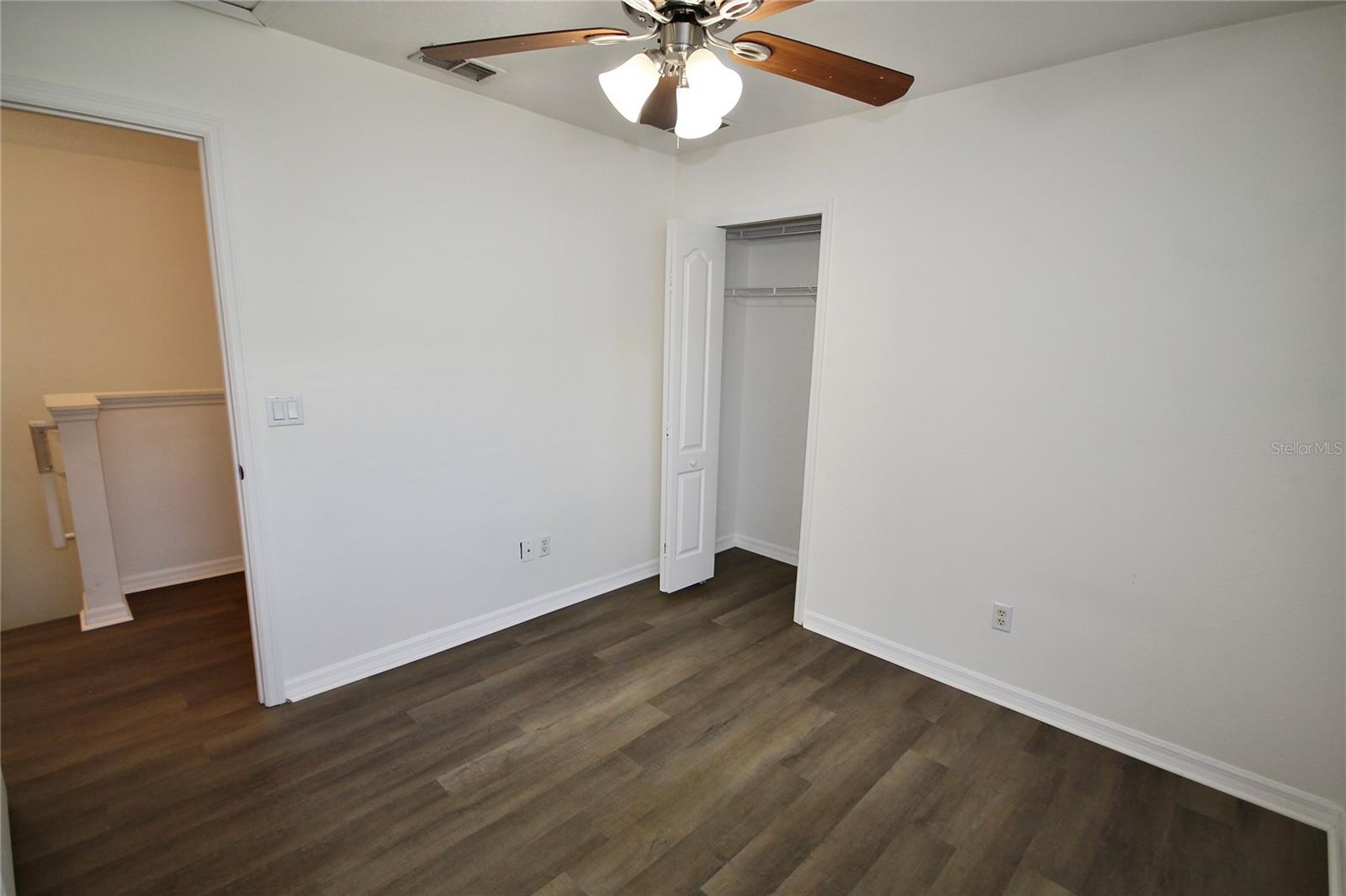 CLUBSIDE POINTE - Residential Lease