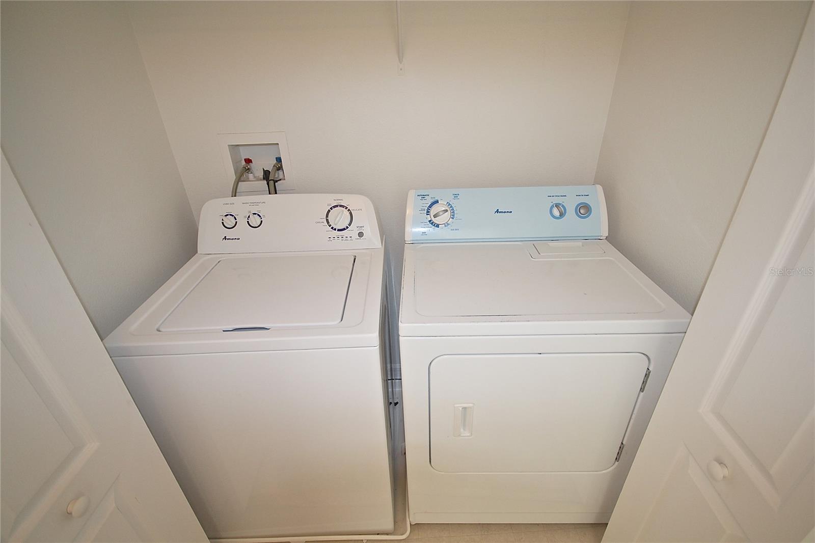 CLUBSIDE POINTE - Residential Lease