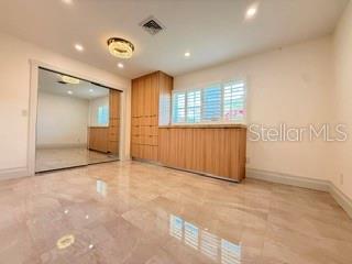 BAYSHORE ESTATES - Residential