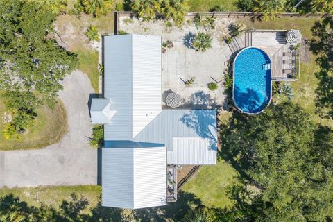 Tiny photo for 1660 NW 19th Street, Crystal River, FL 34428 (MLS # OM708728)