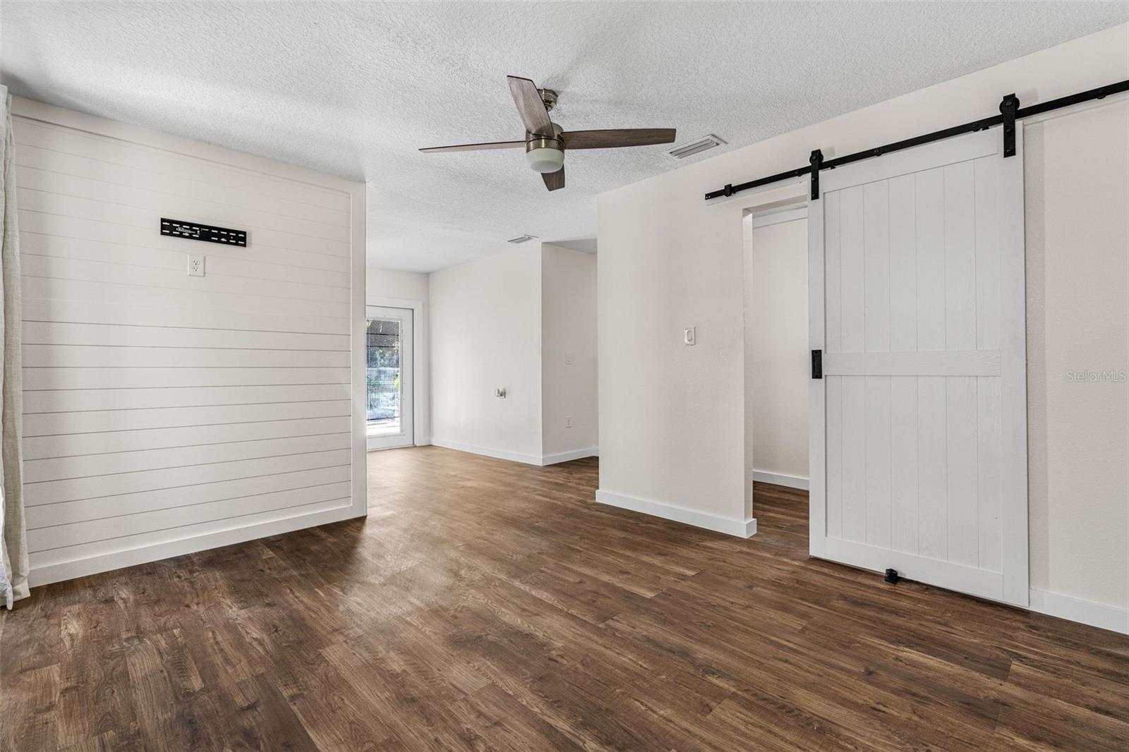 WOODLAND ESTATES UNIT 02 - Residential