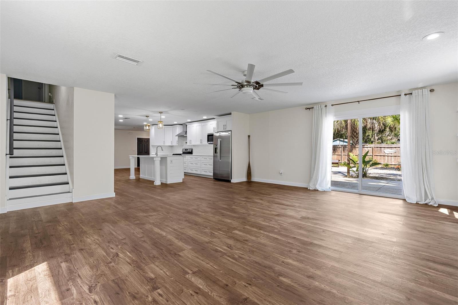 WOODLAND ESTATES UNIT 02 - Residential