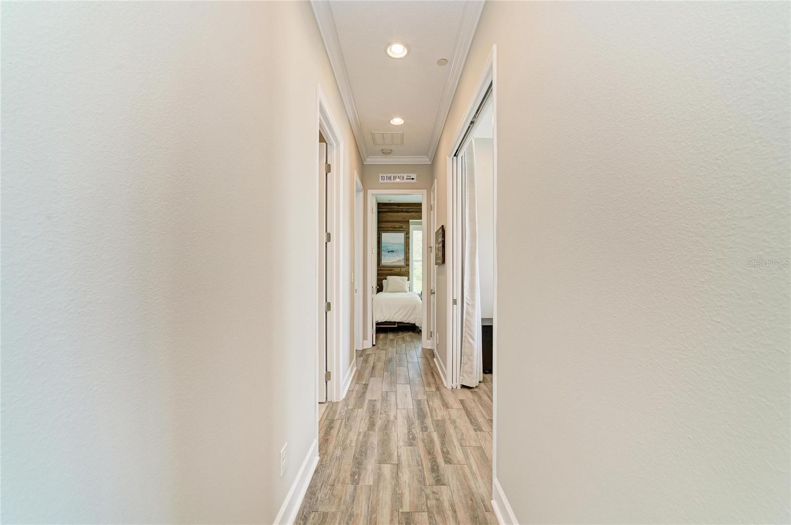 MANGROVE WALK ON HARBOUR ISLE PH 5 - Residential