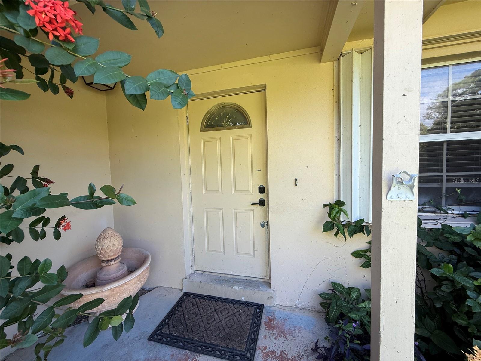 RIVER MANOR - Residential Lease