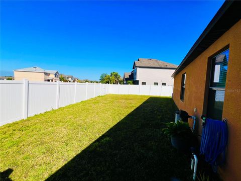 A home in PALMETTO