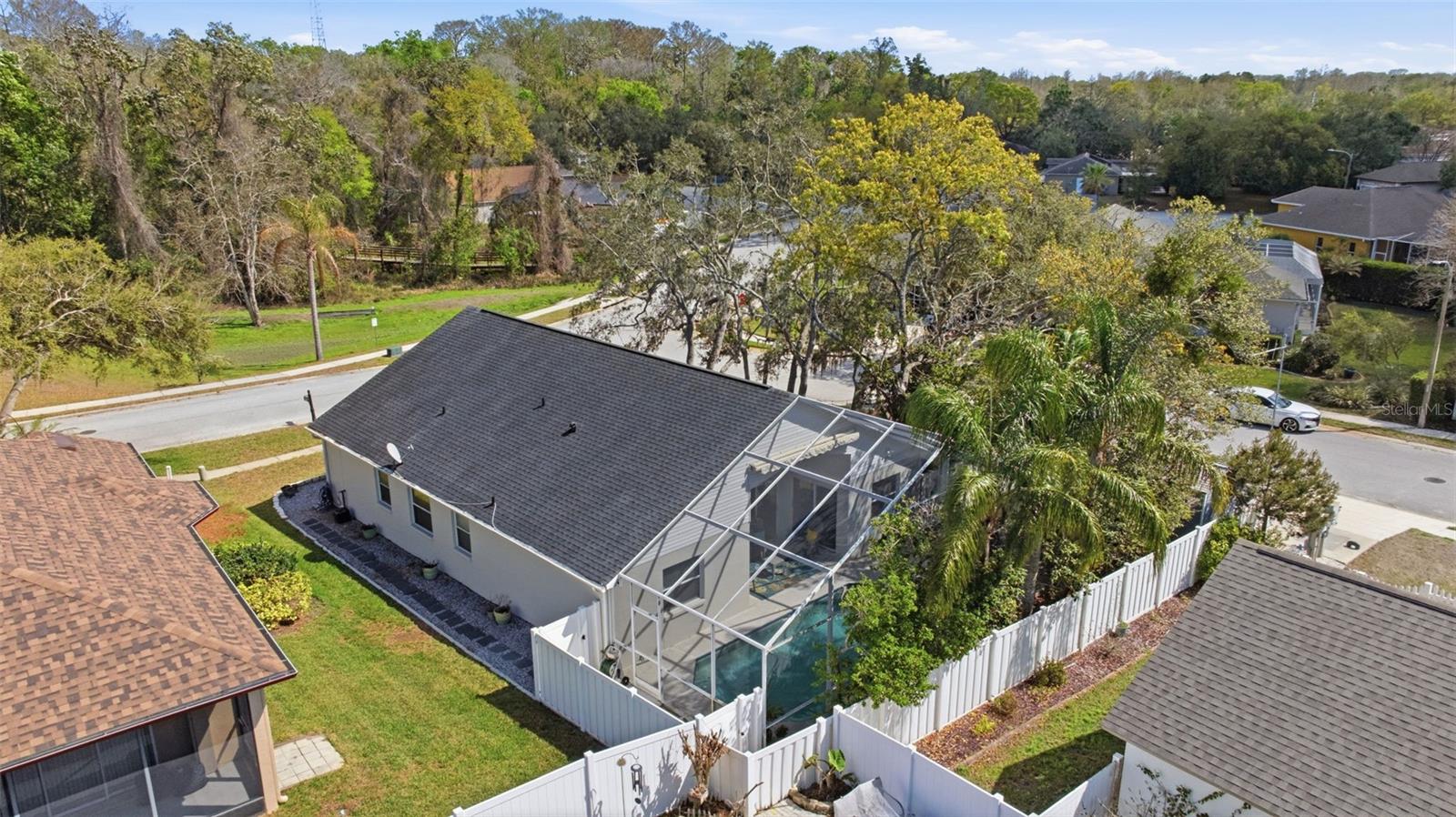 HUNTERS LAKE PH 01 - Residential