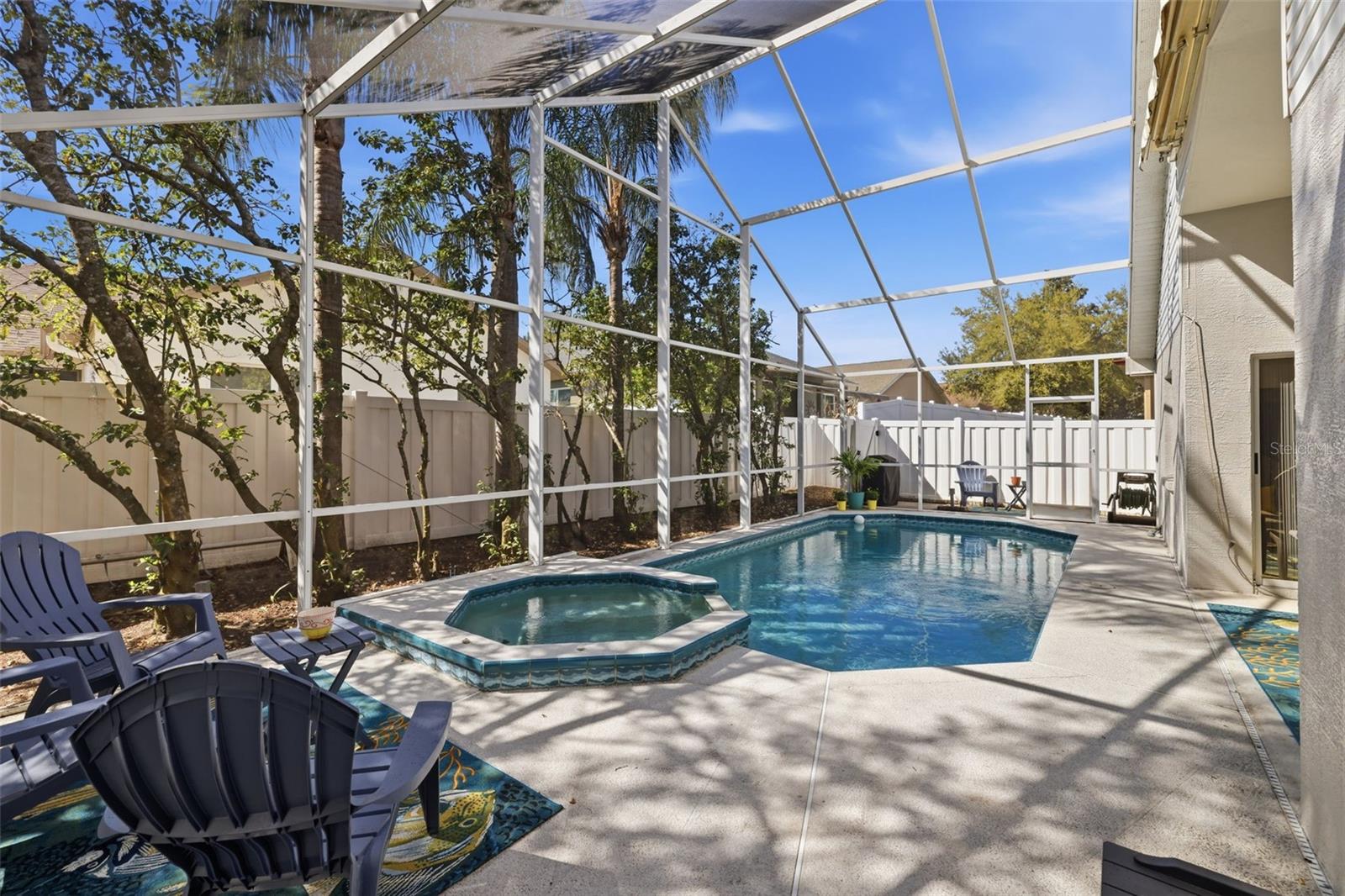 HUNTERS LAKE PH 01 - Residential