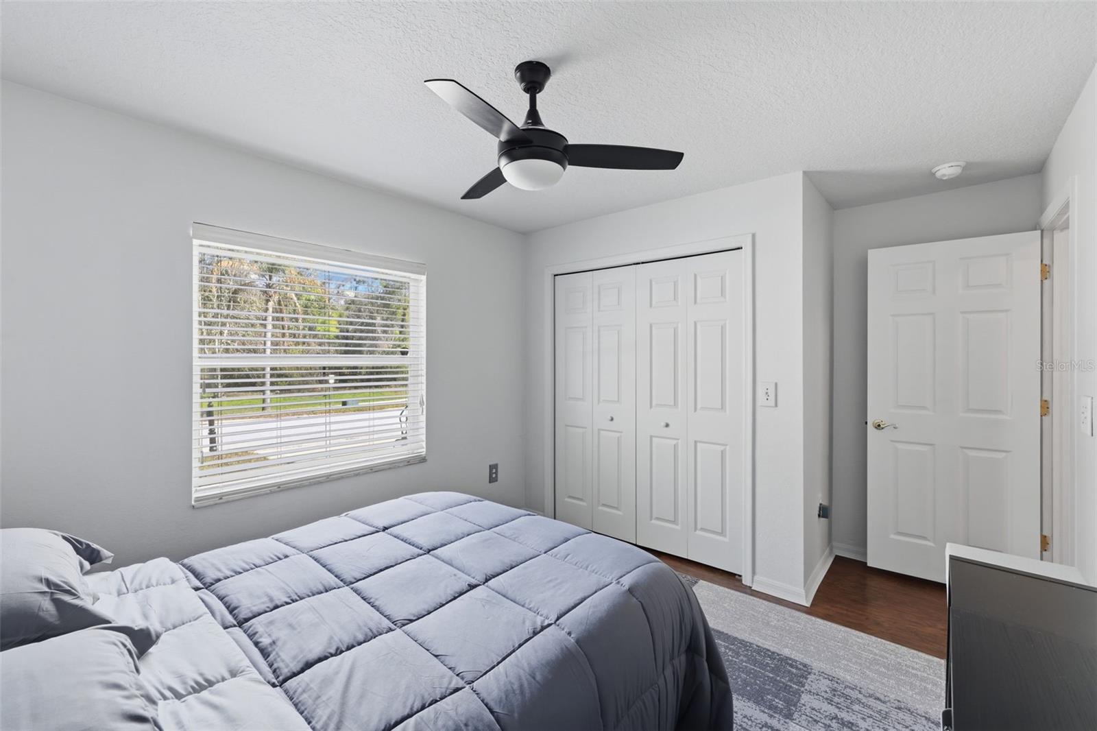 HUNTERS LAKE PH 01 - Residential