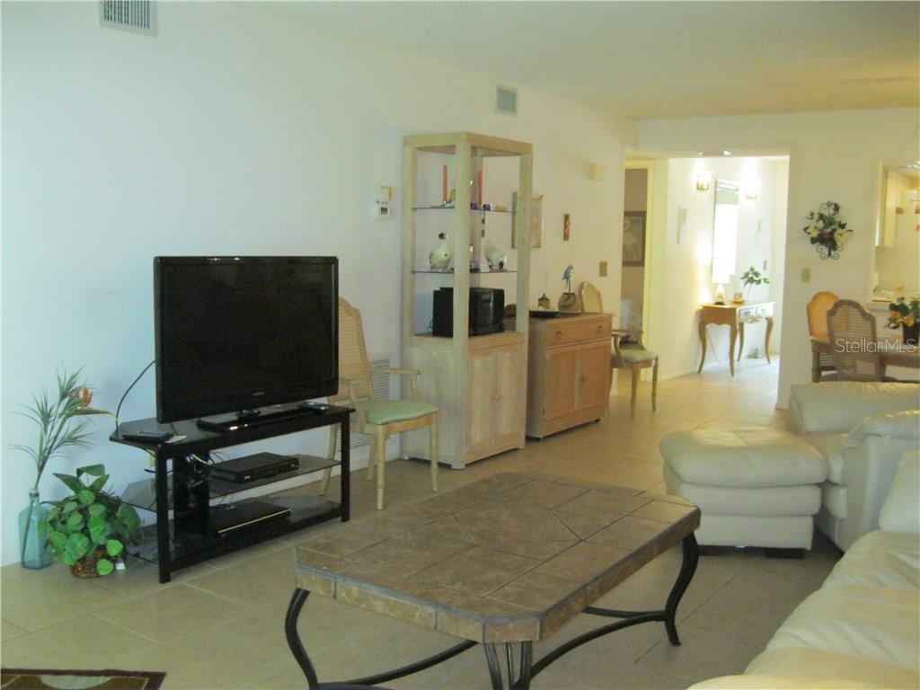 WOODLAND GROVE - Residential Lease