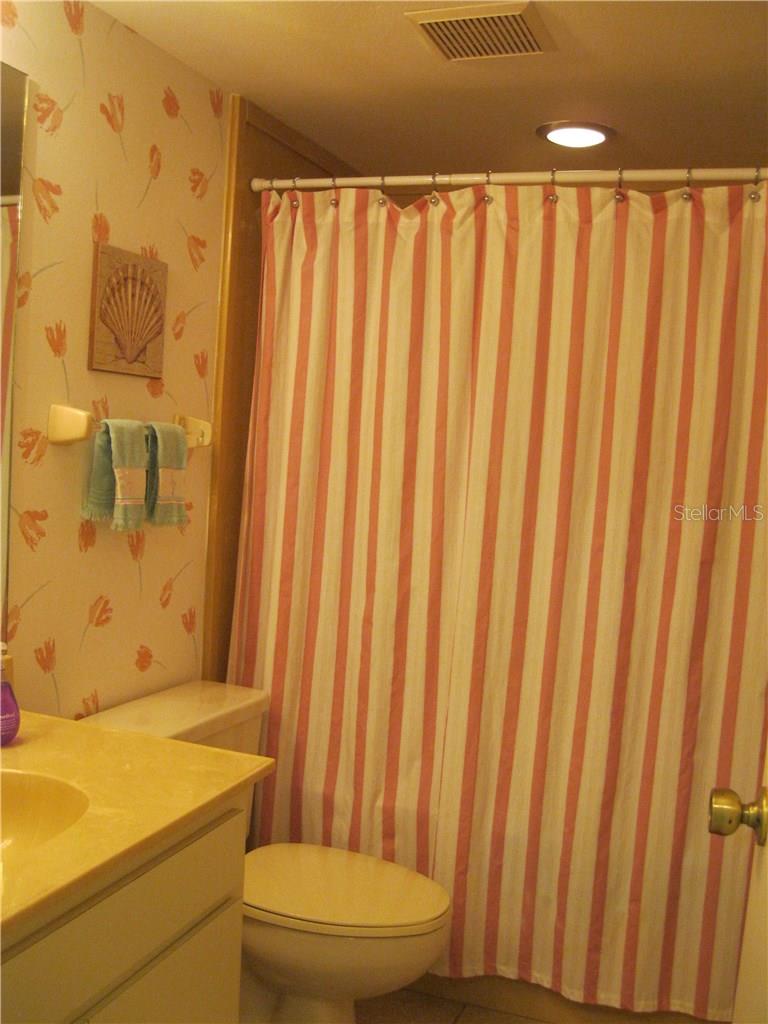 WOODLAND GROVE - Residential Lease