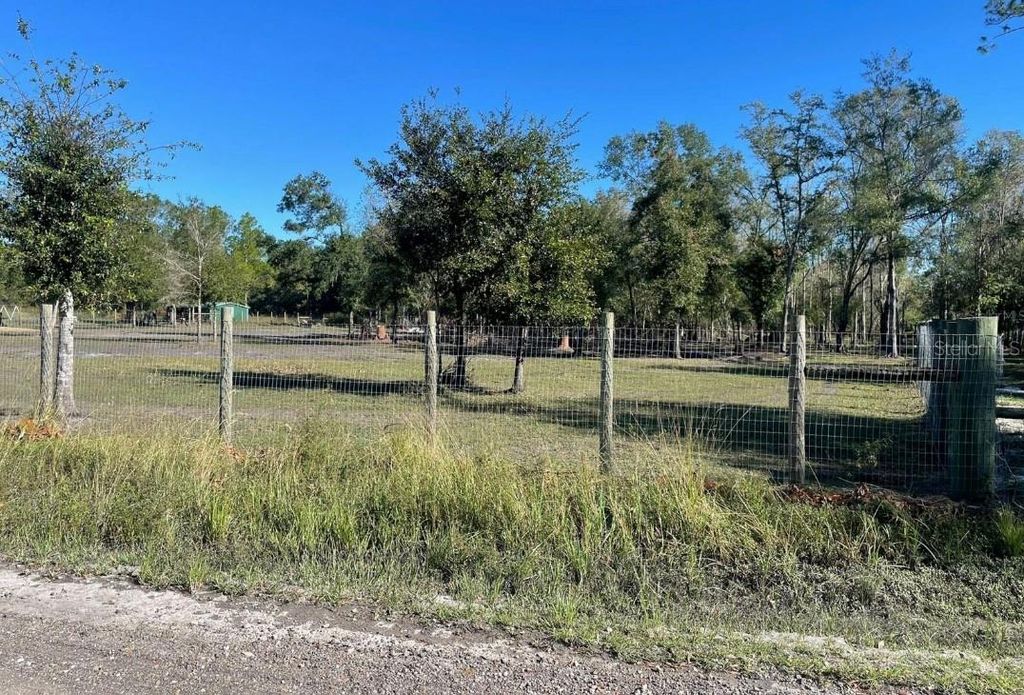 Photo of 2609 Forestland Drive, Lakeland, FL 33809 (MLS # TB8479249)