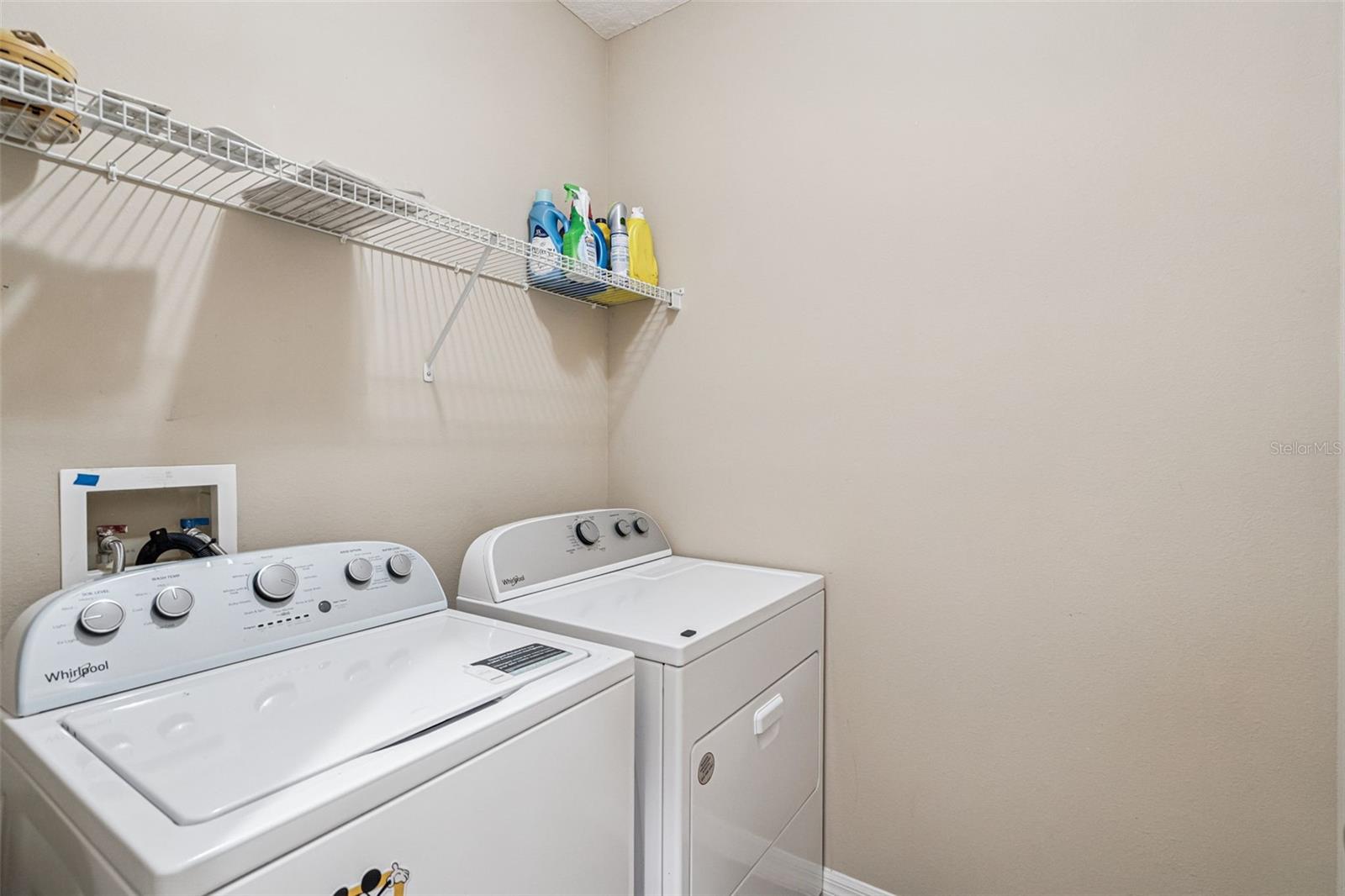 3330 WINDSOR LAKE CIRCLE