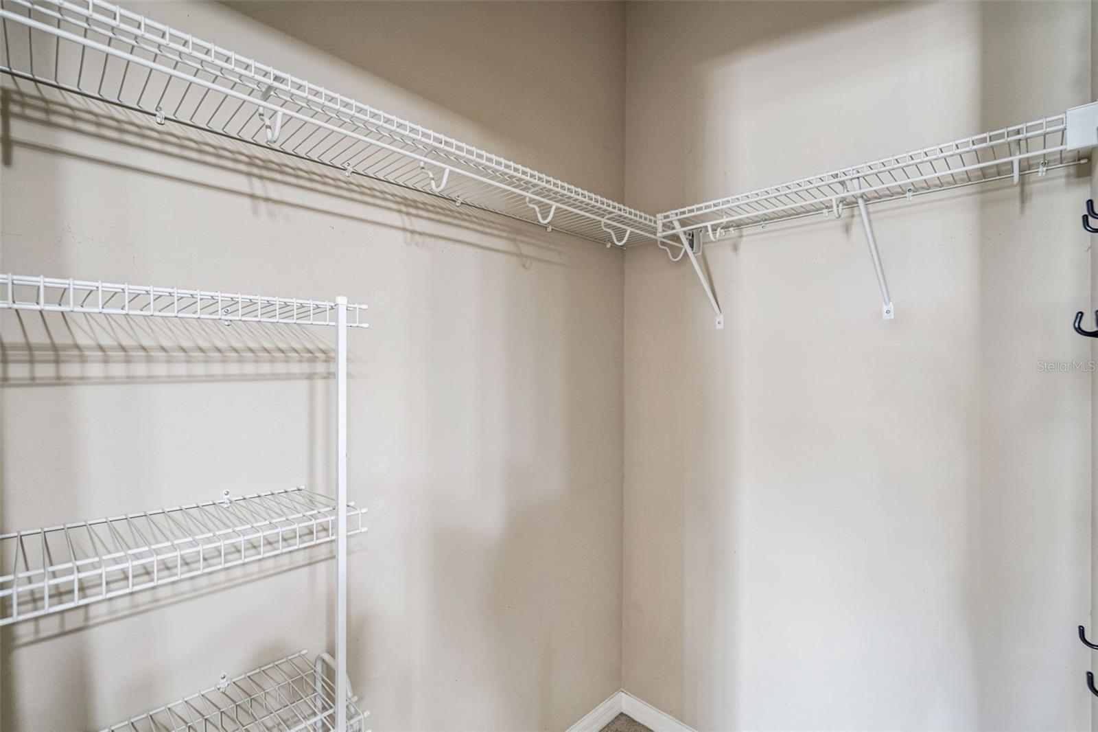 3330 WINDSOR LAKE CIRCLE