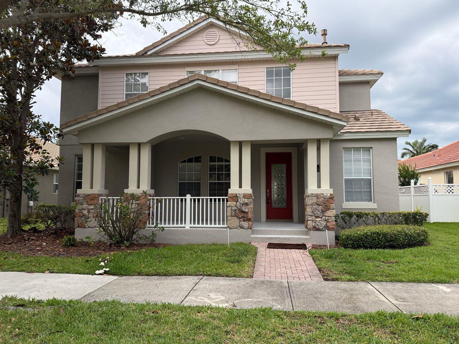 2,988 sqft - 4B / 3.5B Best Property in Independence, next to Disney. Come live among multimillion dollar homes fronting Sky Lake Hancock (private ramp for residents). Best schools in Orange County (elementary inside the subdivision). Just painted and available August 23, 2025. See the Disney fireworks everyday from your home. Two excellent gyms, community pools and clubhouses. Come enjoy life in beautiful Winter Garden. Independence HOA with lots of family activities, events and community celebrations. Rent includes free high speed internet and cable TV by Spectrum